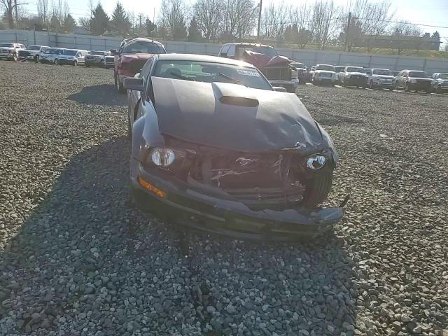 2006 Ford Mustang - Image 10