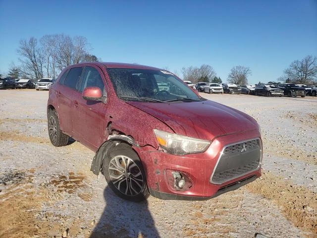 2015 Mitsubishi Outlander - Image 12