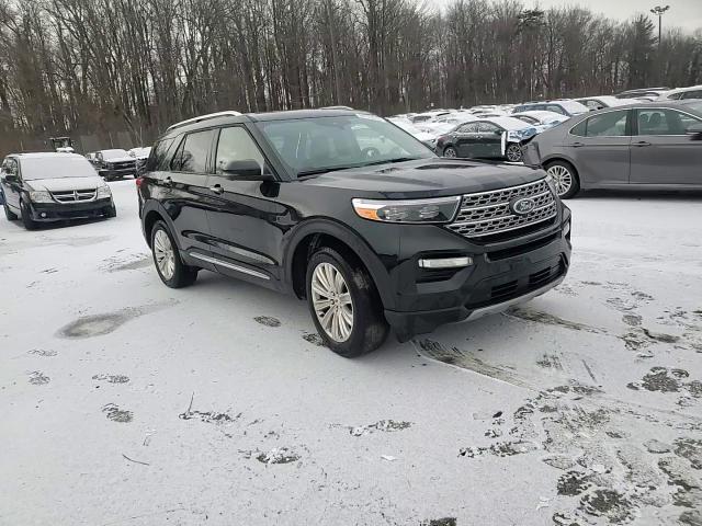 2023 Ford Explorer - Image 12