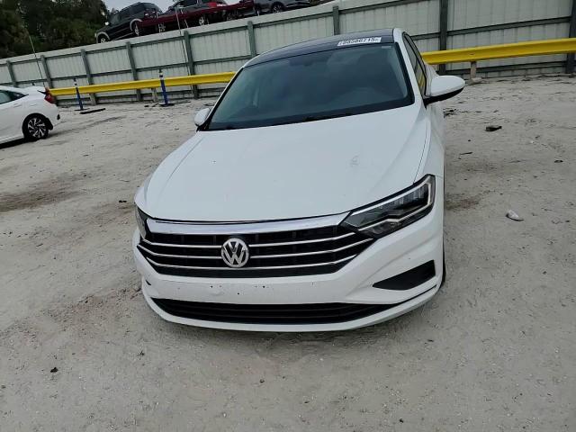 2019 Volkswagen Jetta - Image 10