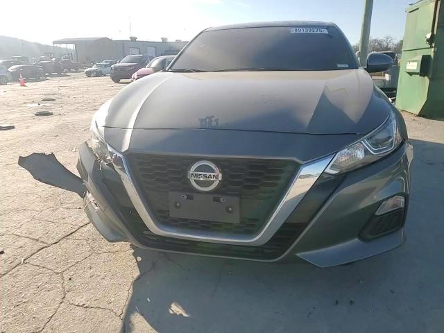 2019 Nissan Altima - Image 11