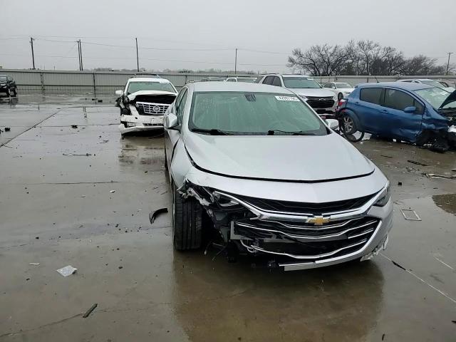 2019 Chevrolet Malibu - Image 10