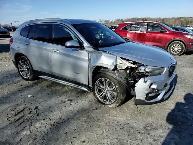 2017 BMW X1 - Image 11
