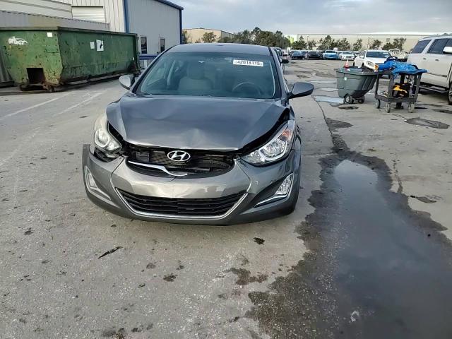 2014 Hyundai Elantra - Image 13