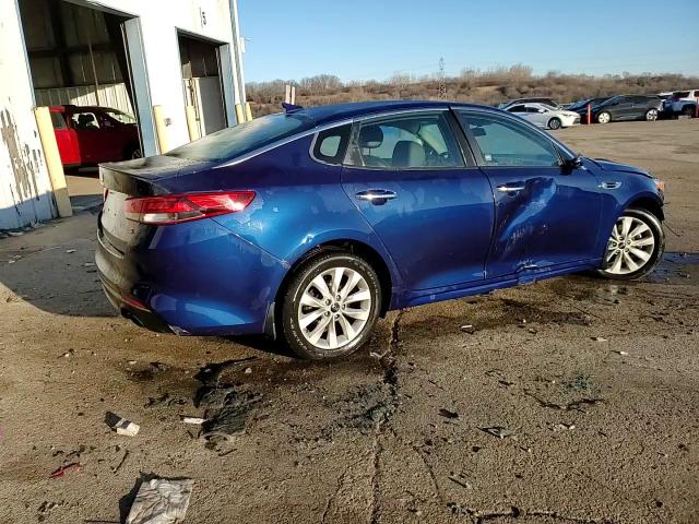 2018 Kia Optima - Image 13