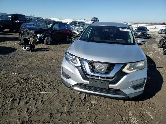 2017 Nissan Rogue - Image 12