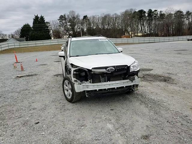 2016 Subaru Forester - Image 12