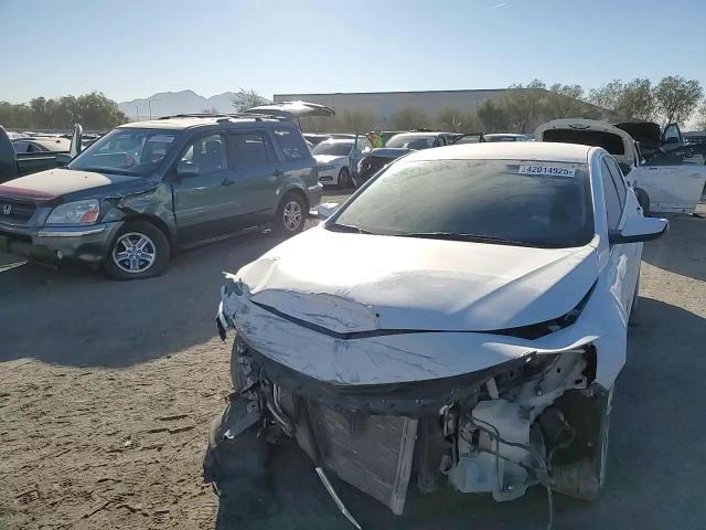 2019 Chevrolet Malibu - Image 11