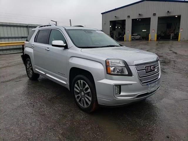 2016 GMC Terrain - Image 12