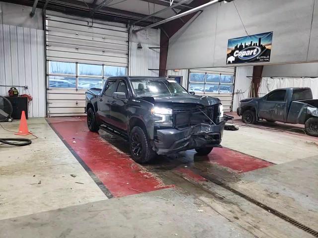 2019 Chevrolet Silverado - Image 13