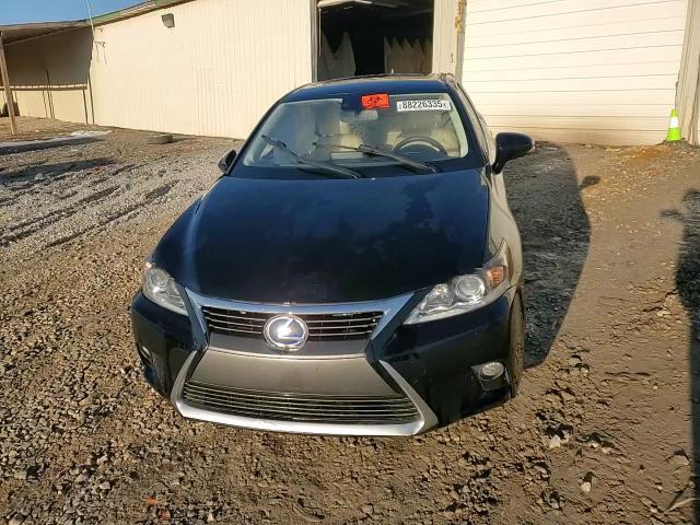 2015 Lexus CT - Image 13