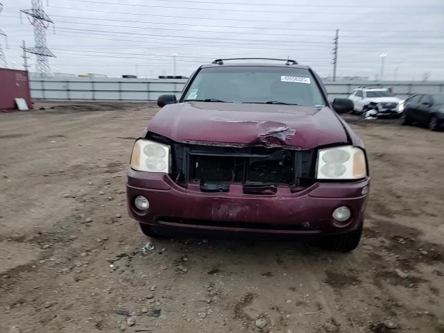 2005 GMC Envoy - Image 11