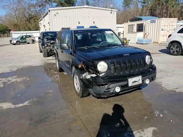 2012 Jeep Liberty (Patriot) - Image 14