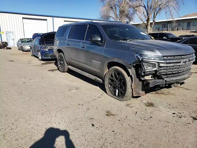 2022 Chevrolet Suburban - Image 11
