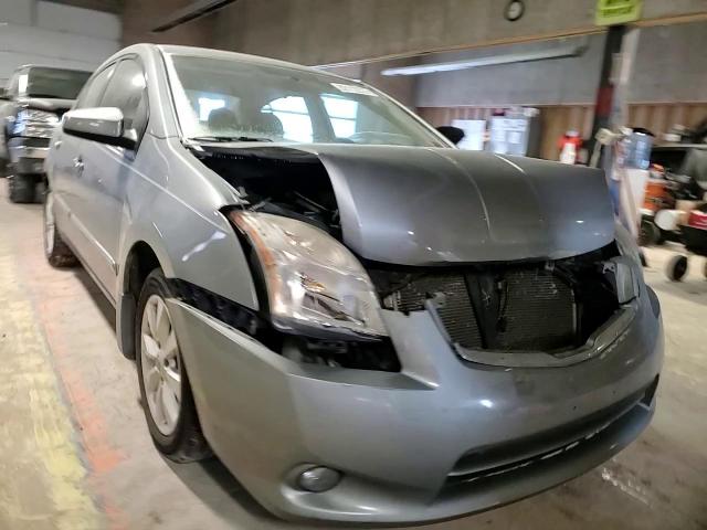2010 Nissan Sentra - Image 10