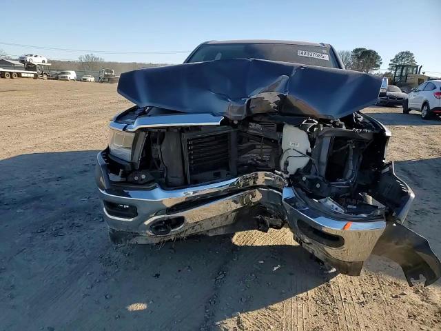 2021 RAM 1500 - Image 10