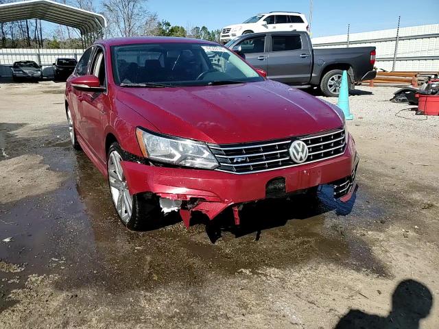 2017 Volkswagen Passat - Image 14