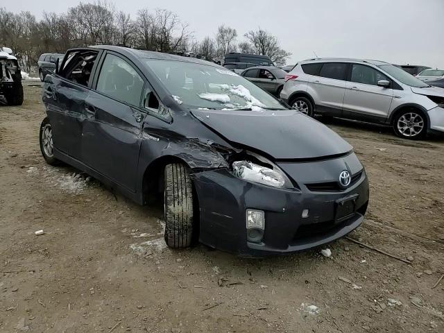 2010 Toyota Prius - Image 11