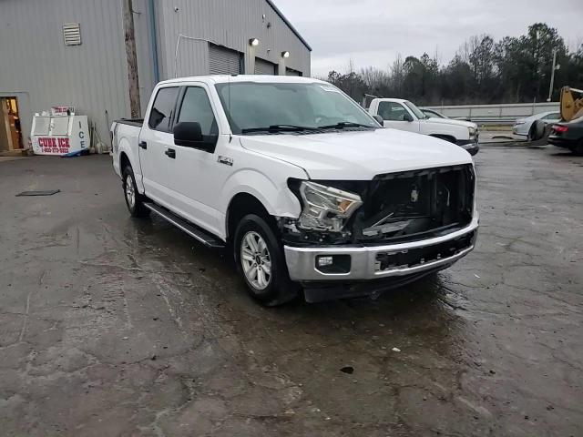 2017 Ford F-150 - Image 13