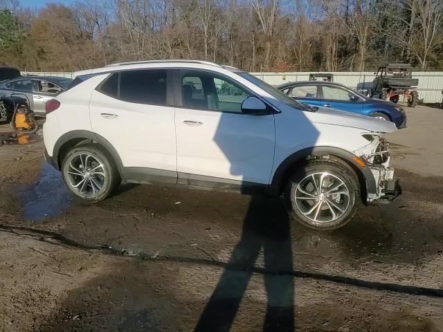 2022 Buick Encore - Image 15