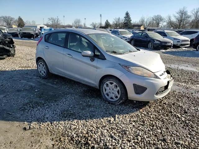 2013 Ford Fiesta - Image 11