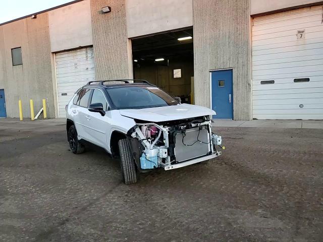 2024 Toyota RAV 4 - Image 11