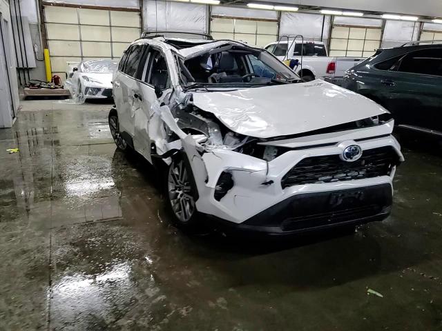 2021 Toyota RAV 4 - Image 14