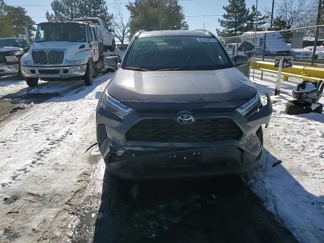 2024 Toyota RAV 4 - Image 10