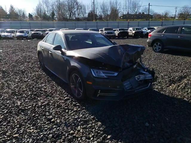 2017 Audi A4 - Image 10