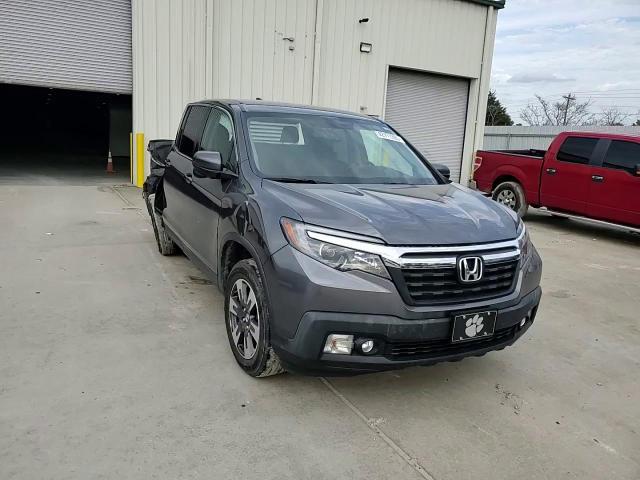 2017 Honda Ridgeline - Image 11