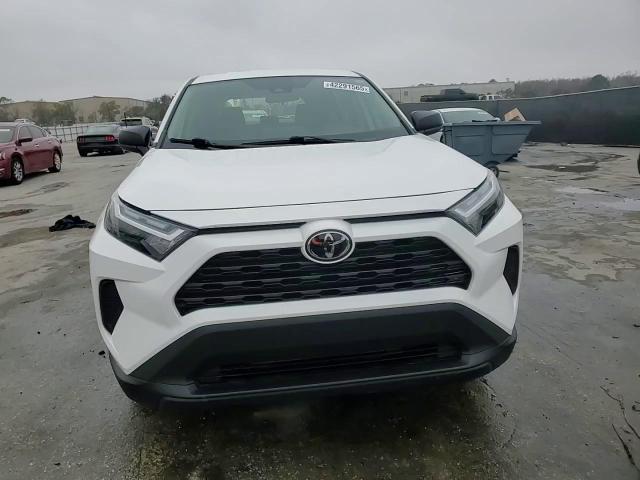 2024 Toyota RAV 4 - Image 15