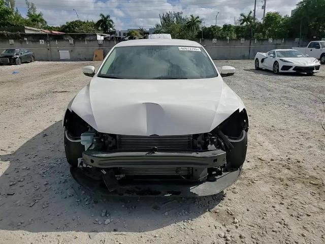 2015 Volkswagen Passat - Image 14
