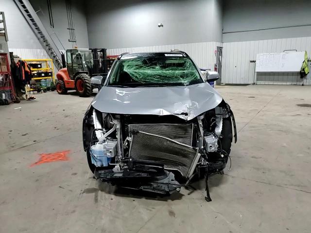 2019 Toyota RAV 4 - Image 12