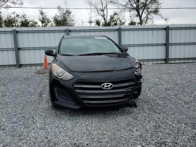 2016 Hyundai Elantra - Image 12