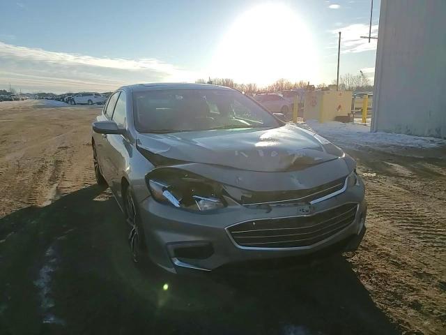 2018 Chevrolet Malibu - Image 13
