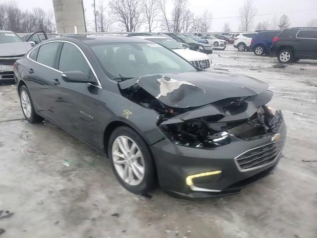 2017 Chevrolet Malibu - Image 11