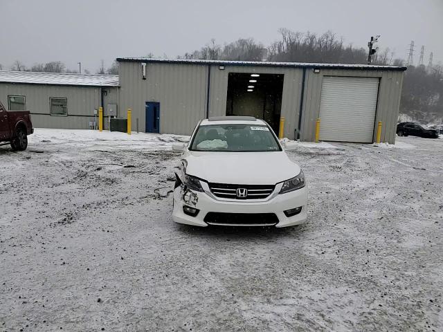 2015 Honda Accord - Image 13