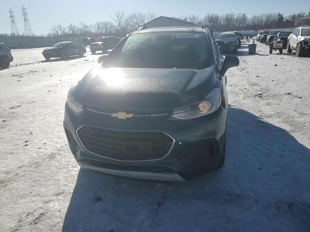 2021 Chevrolet Trax - Image 11