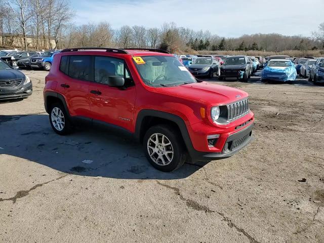 2019 Jeep Renegade - Image 11