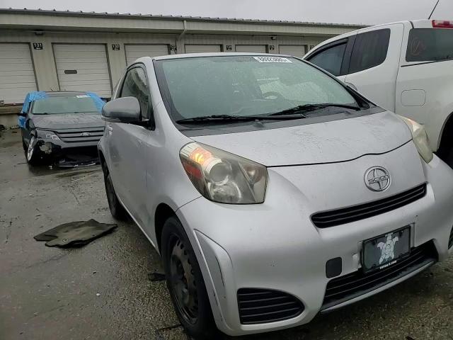 2013 Toyota iQ - Image 11
