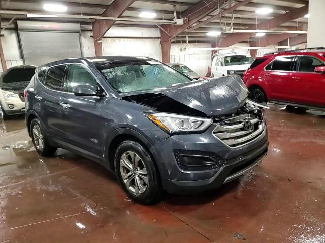 2015 Hyundai Santa Fe - Image 12