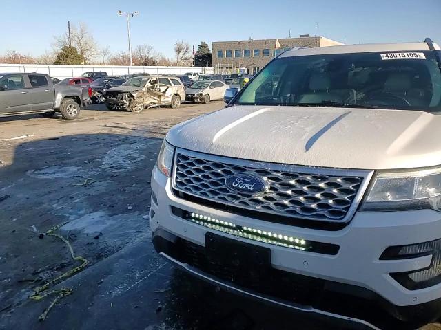 2016 Ford Explorer - Image 14