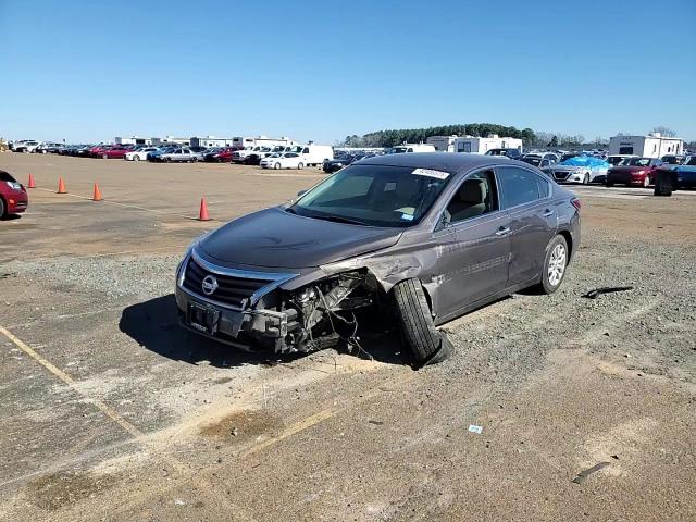 2014 Nissan Altima - Image 11