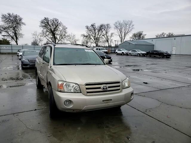 2007 Toyota Highlander - Image 12