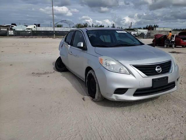 2012 Nissan Versa - Image 10