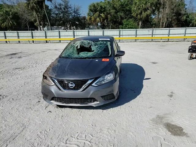 2018 Nissan Sentra - Image 10