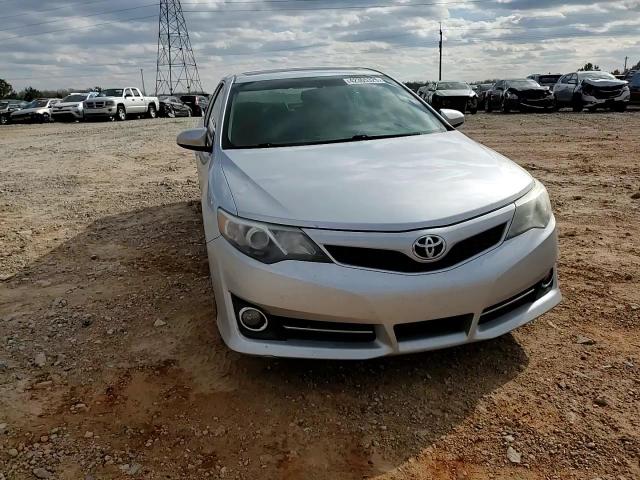 2012 Toyota Camry - Image 11