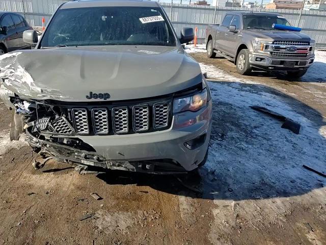 2019 Jeep Grand Cherokee - Image 12