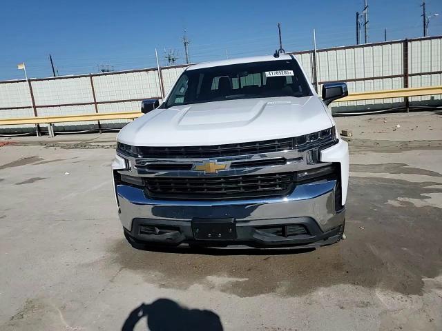2020 Chevrolet Silverado - Image 12