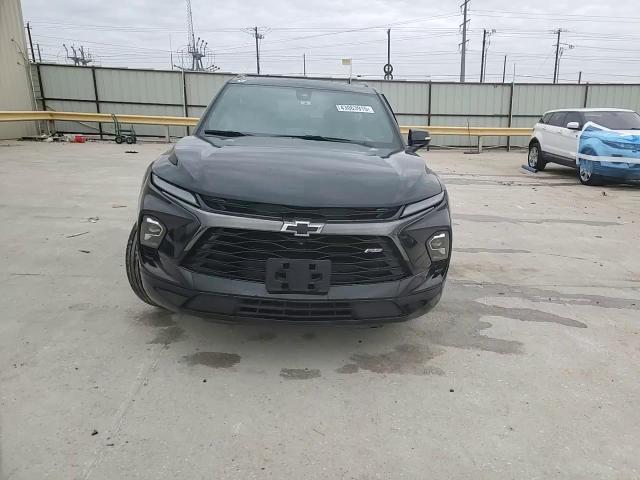 2023 Chevrolet Blazer - Image 15